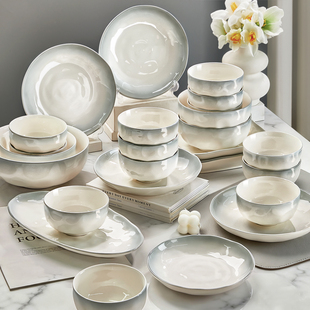 高级感碗碟套装 高颜值陶瓷碗筷盘子碗具乔迁新居餐具 家用2025新款