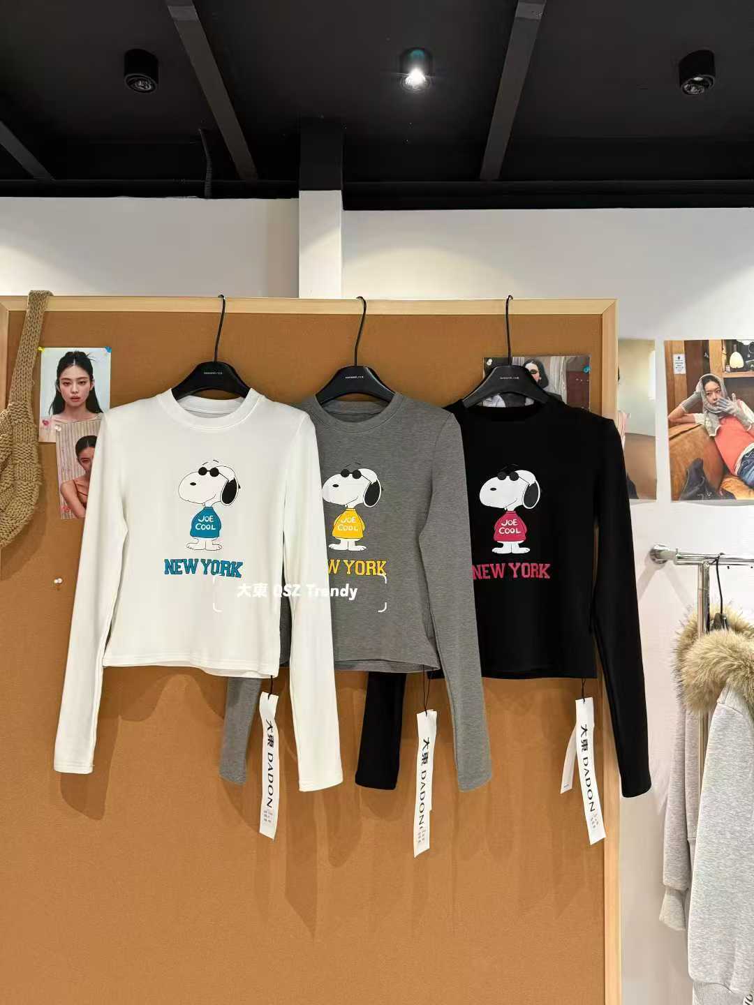 2025新款韩版纯欲显瘦卡通印花长袖T恤女修身显瘦打底衫上衣