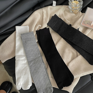分趾袜子女中筒袜秋冬纯棉二指纯色五指二趾竖条网红款潮长筒长袜