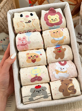 新款点子纱可爱袜子女中筒袜秋冬棉袜白色卡通学生ins潮冬天长袜