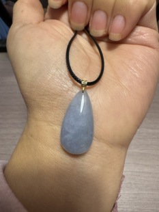 天然缅甸翡翠紫水滴吊坠