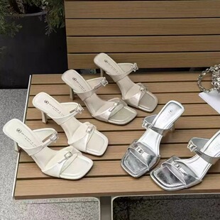钎金鸟5585水钻扣带方头高跟凉鞋女夏季一字带穆勒鞋气质百搭女鞋