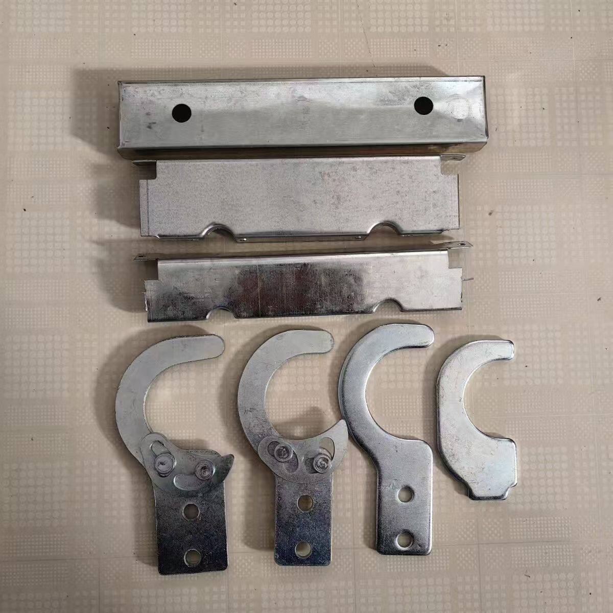 盘扣脚手架钢跳板封口板支撑封头挡板焊铆接镀锌钩子钢管踏板挂钩