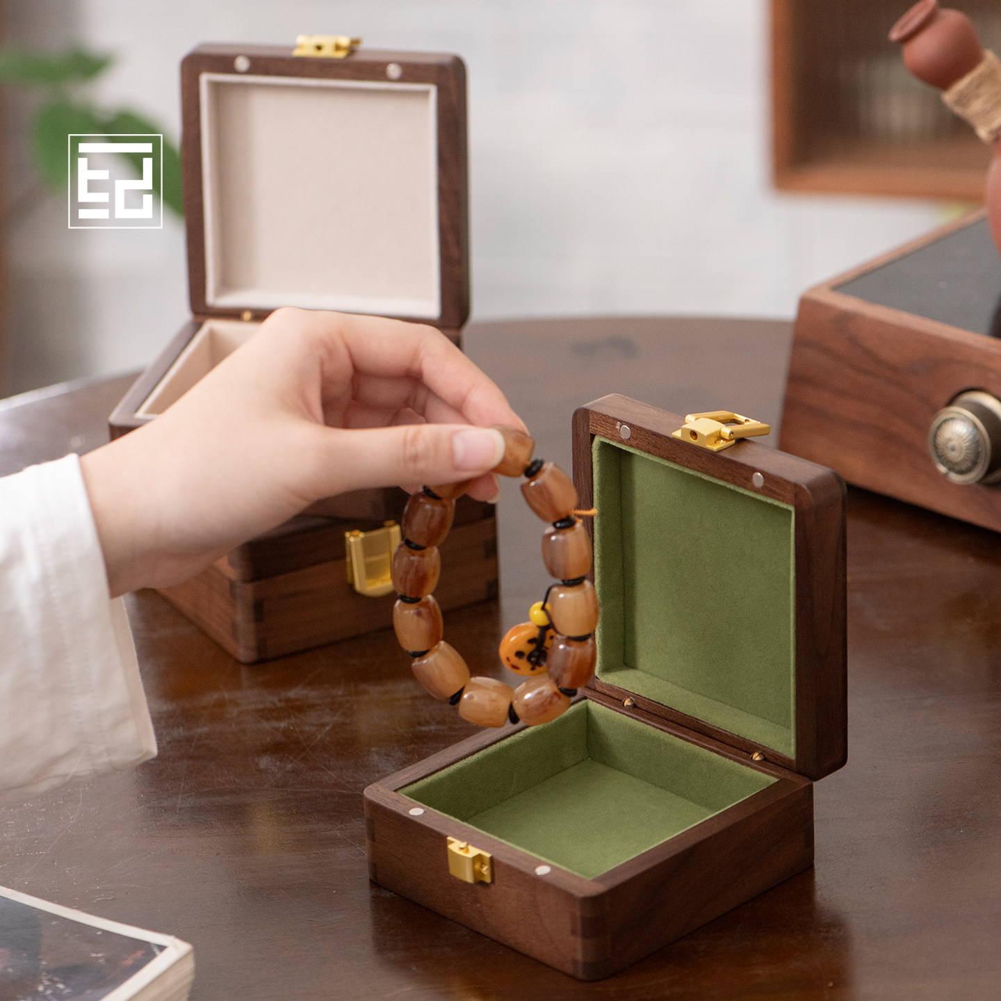 高档实木首饰盒文玩专属“家”