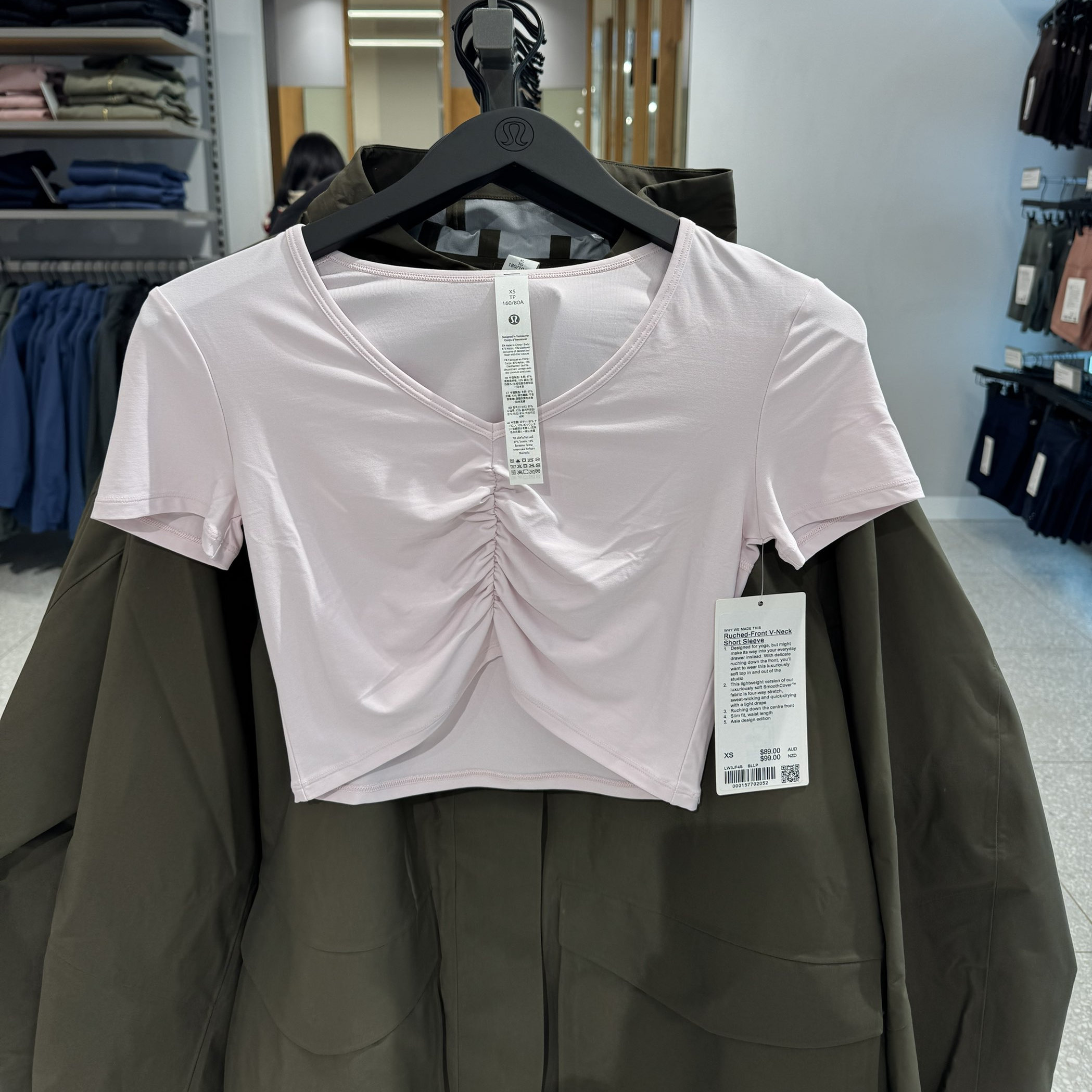 澳洲Lululemon Ruched-Front V-Neck女士运动前侧褶皱V领短袖体恤