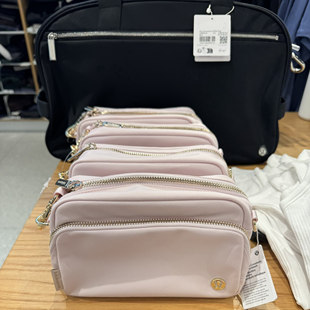 澳洲Lululemon Everywhere Crossbody Bag2L相机包单肩包可斜挎
