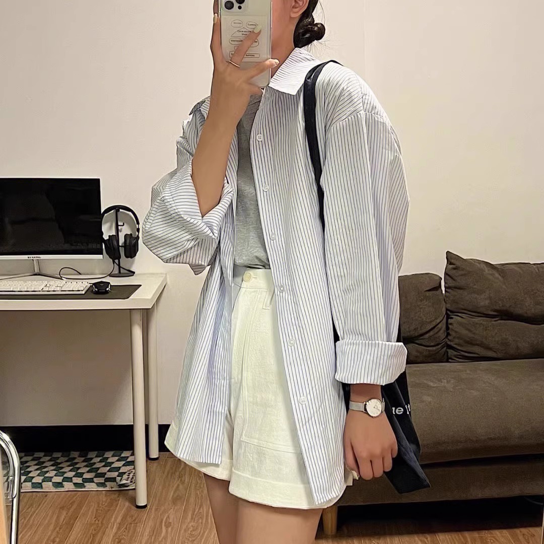 春夏薄款宽松休闲外穿蓝色条纹衬衫韩版松弛感穿搭长袖防晒上衣女