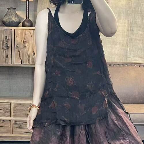 011 8822 夏季新品炒色休闲百搭复古文艺女士背心 胸围104长70