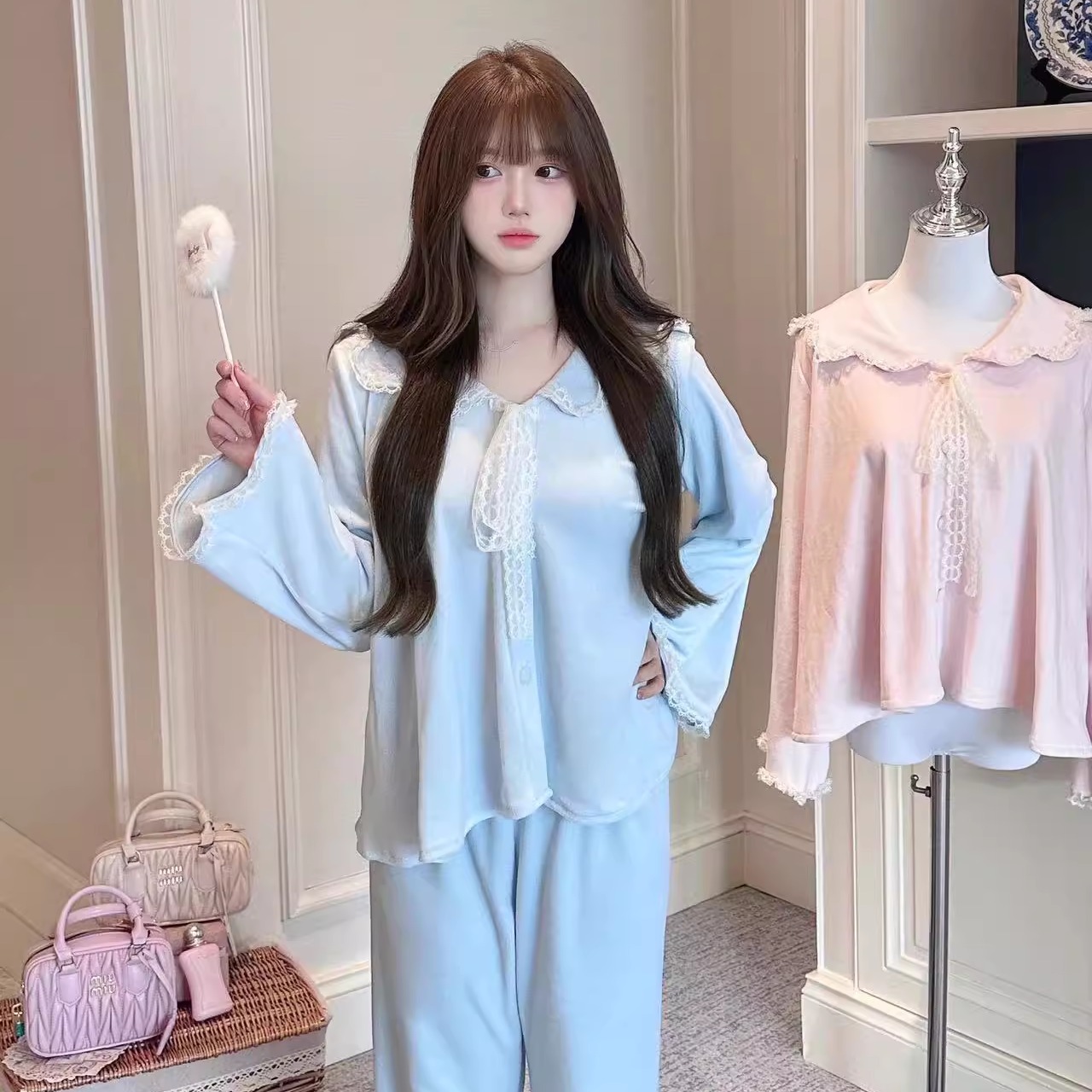 女海岛绒娃娃领睡衣纯欲少女