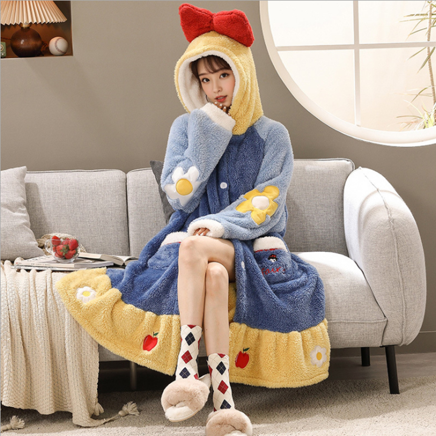 冬季法兰绒睡衣女款甜美可爱公主睡袍加厚加绒可外穿大码珊瑚绒