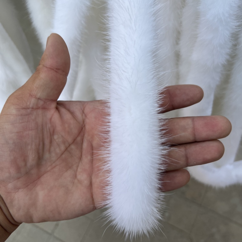 水貂毛条飞雪毛面3.5CM咖啡色