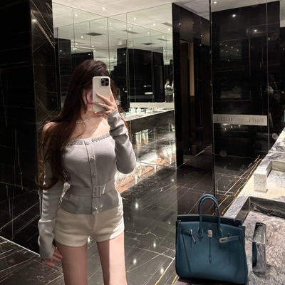 M900毛衣女2025新款冬季穿搭修身收腰高级感针织一字肩宽松小个子
