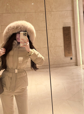 M900羽绒服女冬季2026新款超好看短款外套大毛领连帽秋冬时尚穿搭