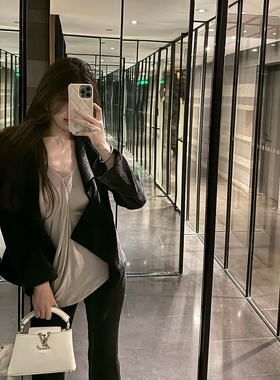 M900黑色外套女春秋2026新款爆款短款休闲百搭时尚洋气小个子气质