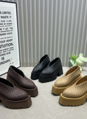 2026新款时尚编织纹8cm粗跟厚底增高乐福鞋女小个防水台增高单鞋