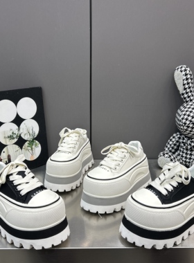 超轻超高跟10cm小白鞋2026新款厚底增高松糕鞋圆头系带休闲鞋单鞋