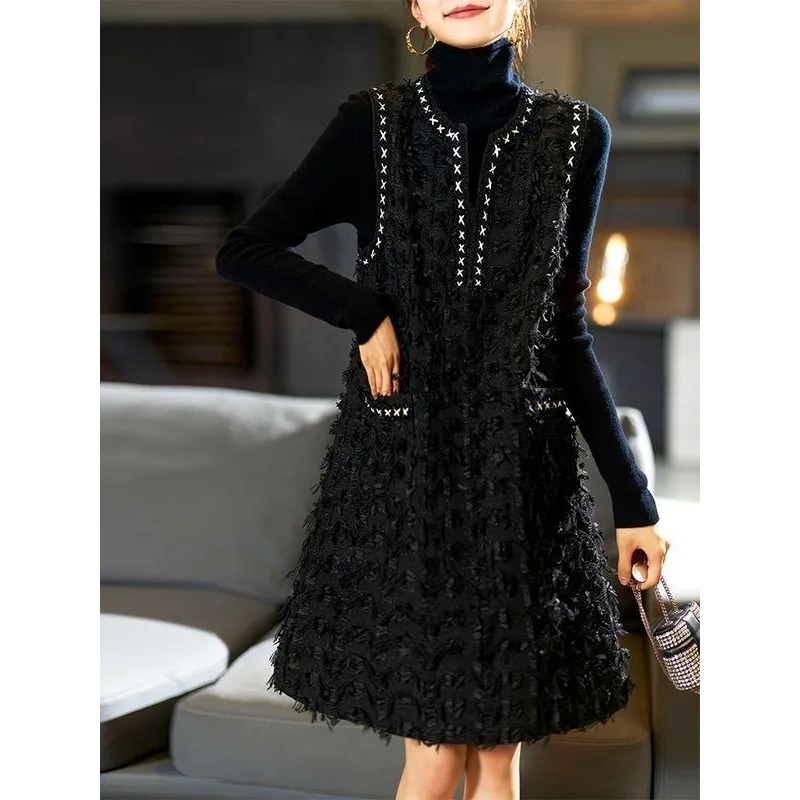 秋冬新款时尚小香风连衣裙女装中长款宽松遮肉背心裙打底a字裙子