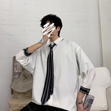 白色