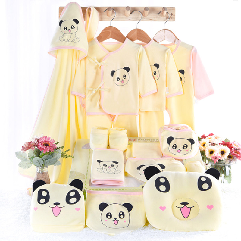 Coffret cadeau pour bébé - Vêtements + Accessoires - Ref 1965720 Image 4