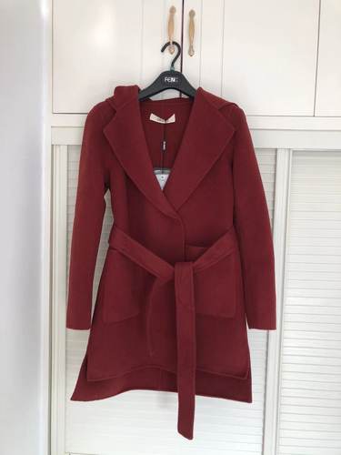 菲姿啦娜菲高端轻奢品牌专柜正品高端面料绵羊毛兔毛女士短款连帽