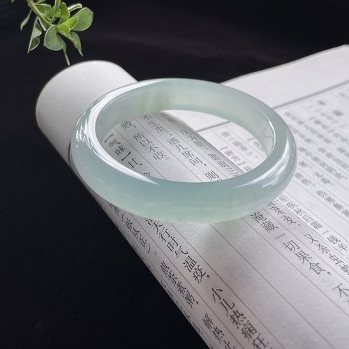 2025天然缅甸翡翠A货冰种晴水59正圈手镯0717E8