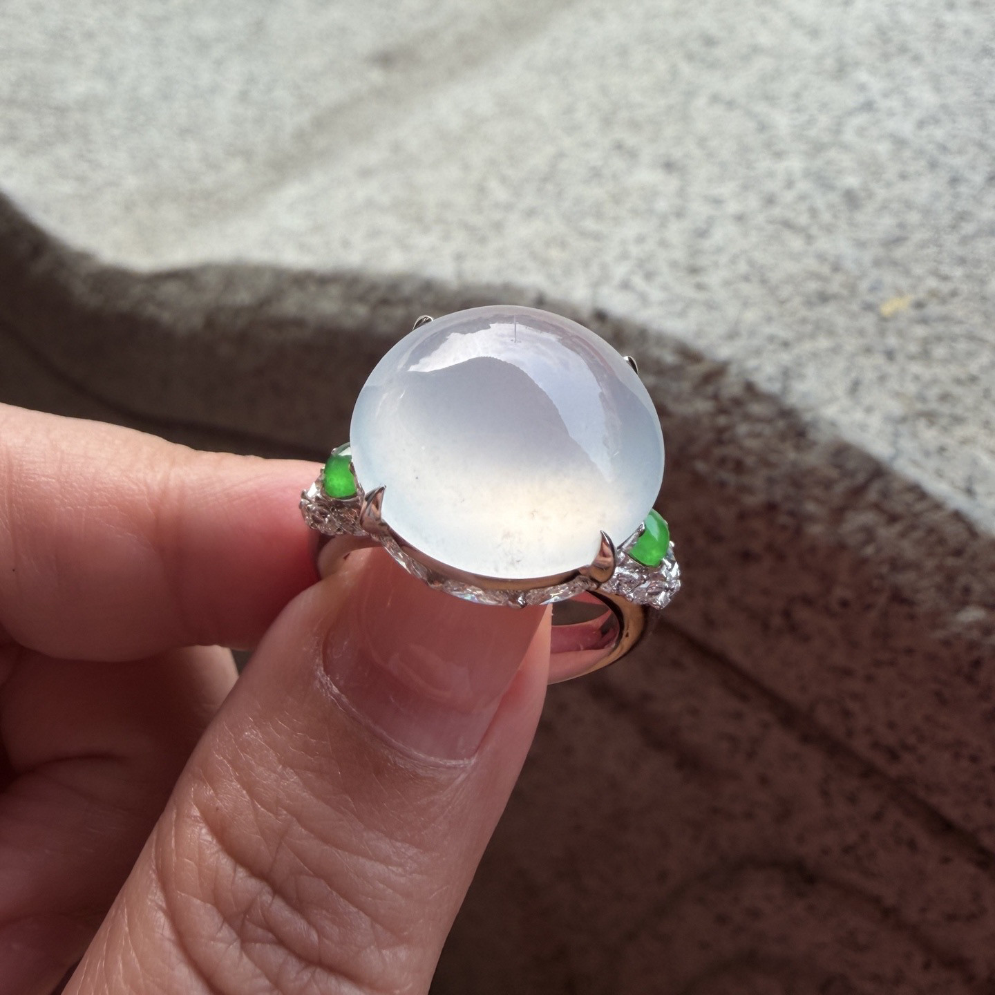 2026天然缅甸翡翠A货冰种白冰蛋面戒指18K金镶嵌0412M107