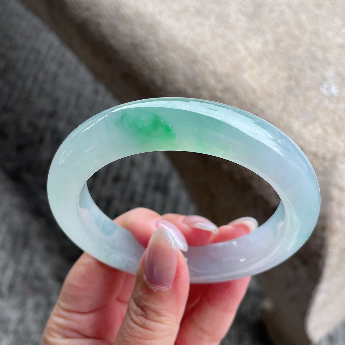 2025天然缅甸翡翠A货冰种飘绿花正圈手镯61圈口1119JC11