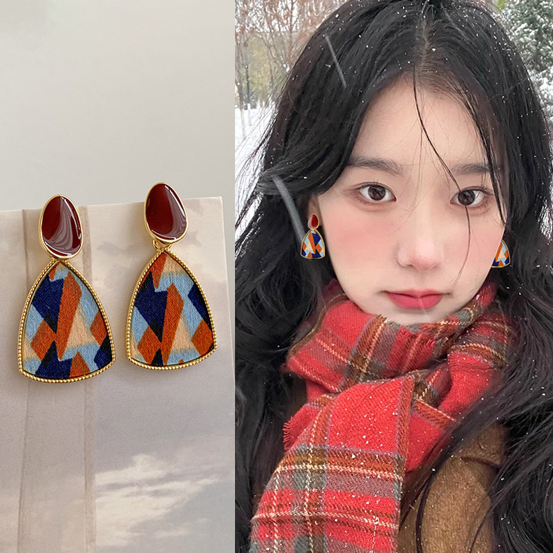 彩色几何耳夹女轻奢高级感艺术生无耳洞新款耳环耳坠小众独特耳饰,饰品/流行首饰/时尚饰品新,耳夹,淘宝优惠券,粉丝福利购,淘宝优惠卷