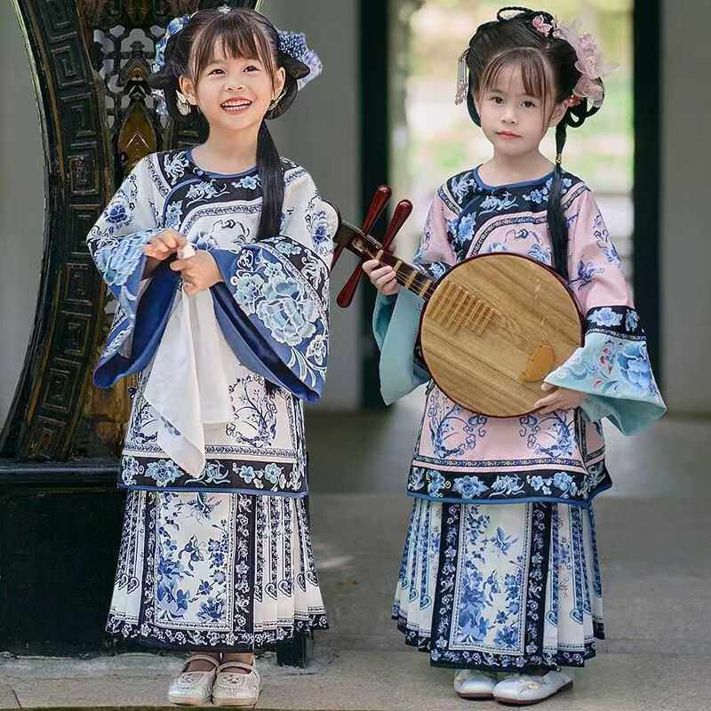 新款格格女童复原汉服青花瓷清朝国风印花古风马面儿童套装