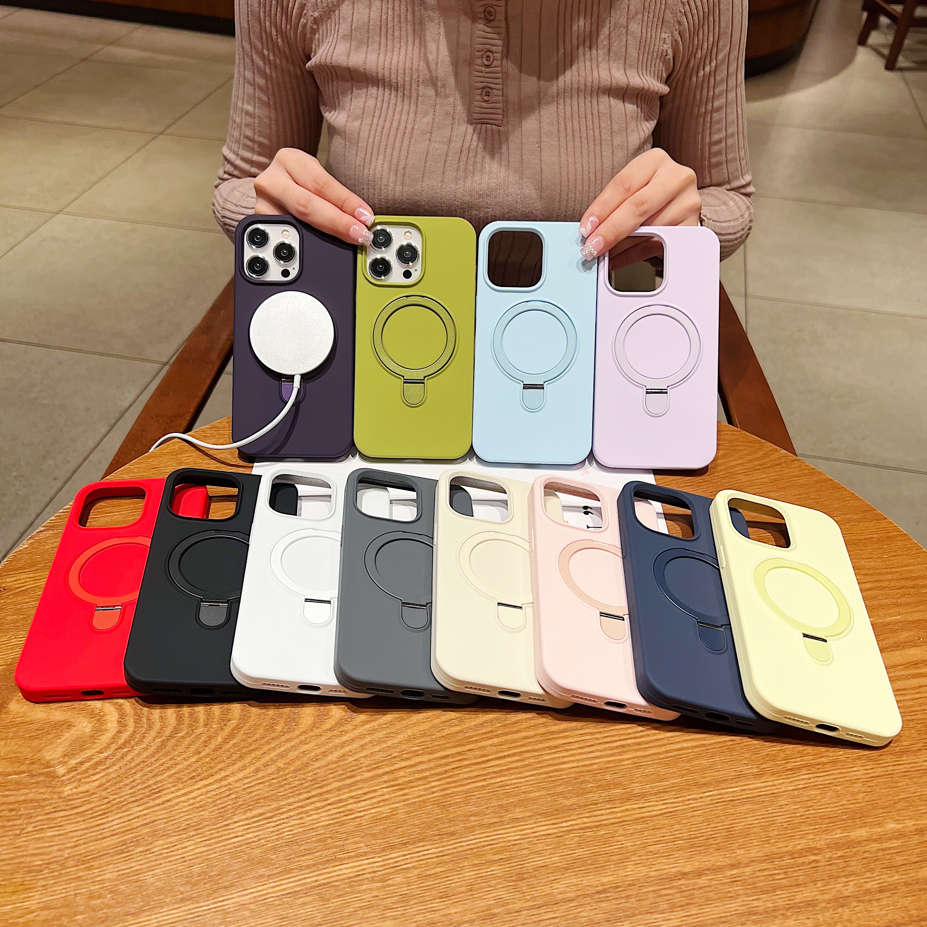 奶黄色苹果17promax手机壳液态硅胶适用iPhone16pro纯色情侣款15磁吸支架14全包防摔保护套14plus个性13软壳