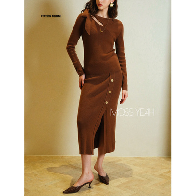 Moss烨 〓绒+〓1OO山羊绒 焦糖棕镂空系带毛衣侧排扣系带半裙套装