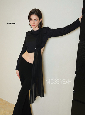 Moss烨 现货〓设计师〓黑色桑蚕丝 百褶飘带造型垫肩高腰衬衫上衣