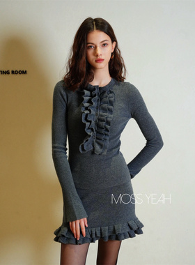 Moss烨〓设计师〓灰色绵羊毛 荷叶边喇叭袖坑条毛衣双层/花边半裙