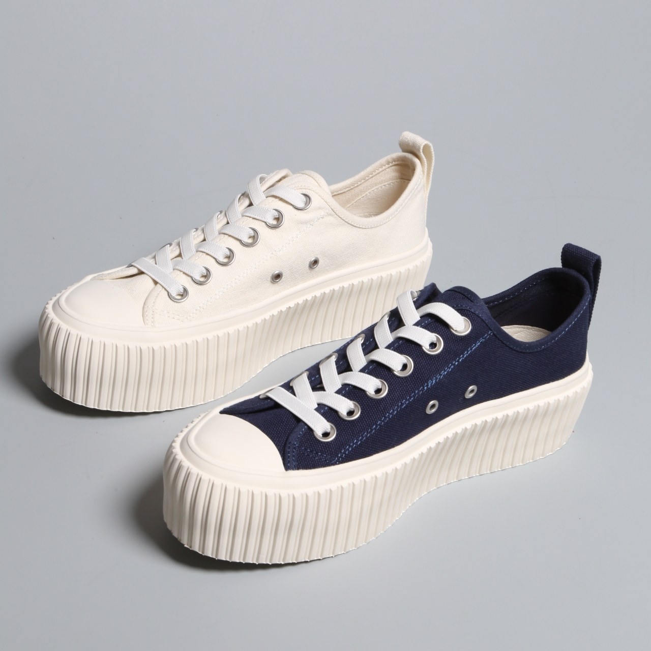 巴黎 透气舒服不重系带帆布面女松糕鞋底运动鞋休闲鞋波鞋板鞋