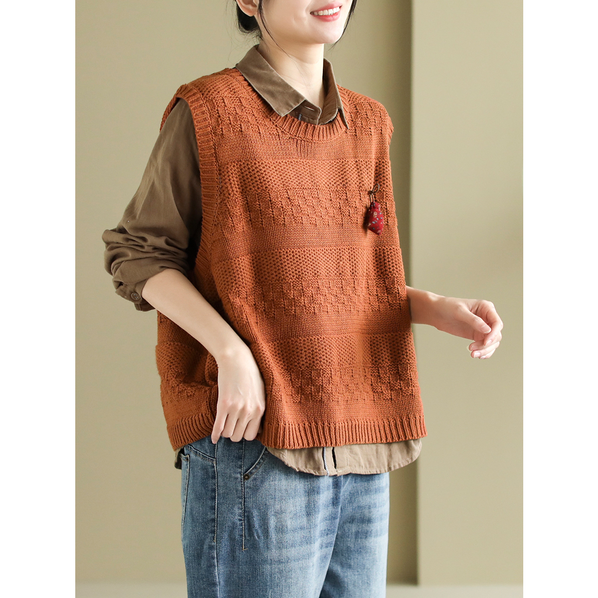 代勒套头通勤常规纯色马甲