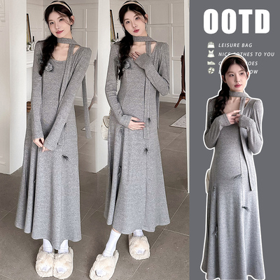 孕妇装秋装2025新款气质连衣裙修身时尚高级感显瘦时髦秋冬季裙子