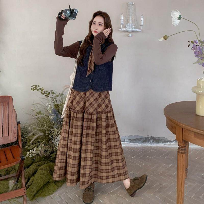 套装春装女年新桖款减龄B297FN17百搭舒适+秋马甲+半身裙套装三件