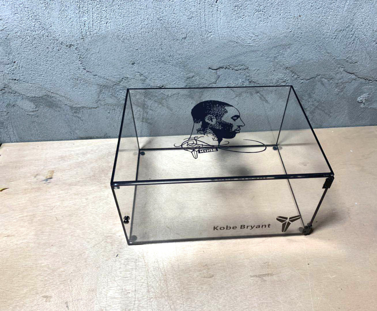 科比纪念款鞋盒收纳盒透明aj球鞋防尘展示盒运动鞋收藏盒图可定制