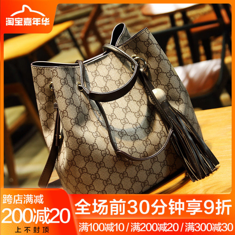 genuine leather High-end handbags 2019 new pattern All-match fashion cowhide senior Bucket bag One shoulder portable Messenger Bagin the Leather/Lady bags/Men's bag, Ms. bags  category - from Buy2taobao.com to provide professional Taobao agent buy service