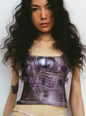 【年终清仓】五折Boujee人体印花短背心修身度假氛围感复古浪漫