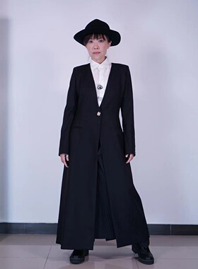Martin Martin 设计师品牌 秋冬新款女士修身常规外套黑色西服