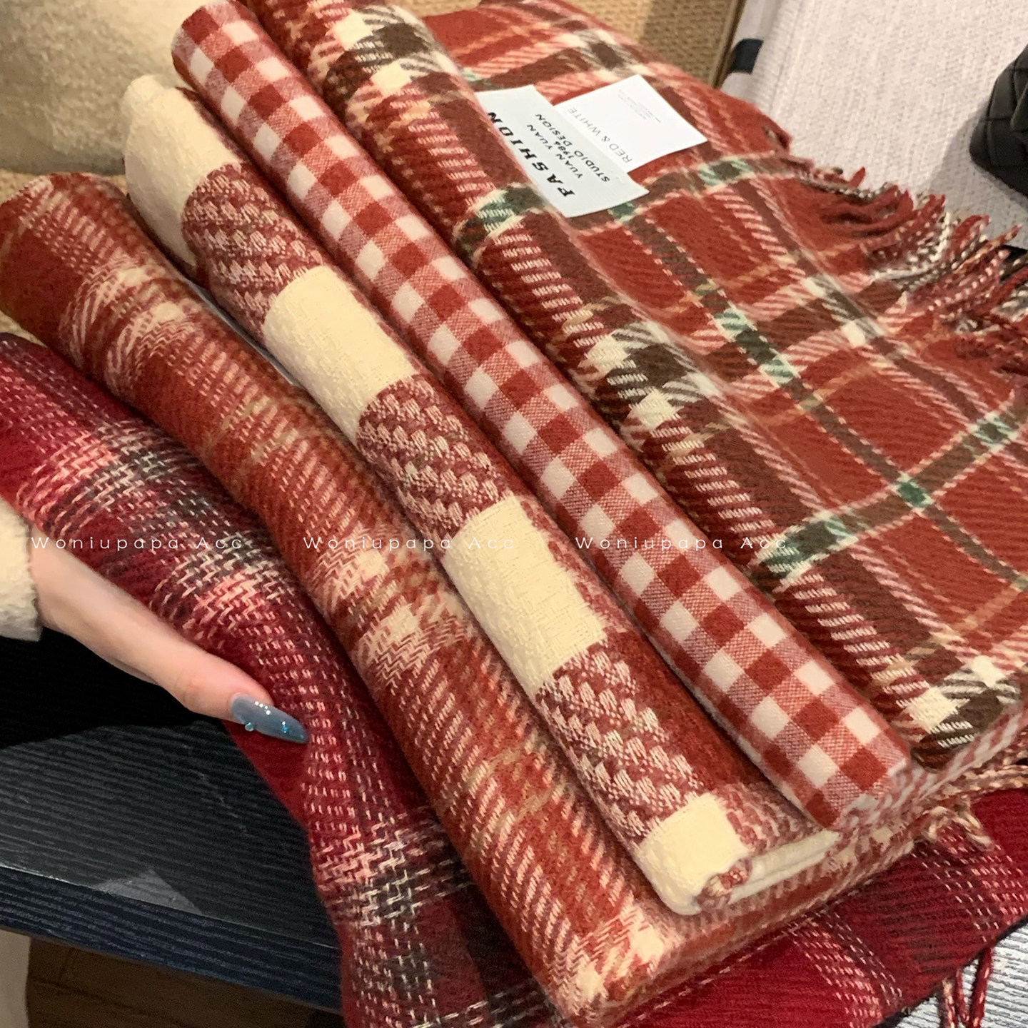 韩版红色格纹围巾女2025新款冬季圣诞氛围感时尚百搭保暖围脖披肩