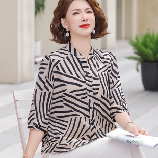 女士套装 中年妈妈夏装 中老年洋气衬衫 新款 短袖 条纹T恤上衣服时尚