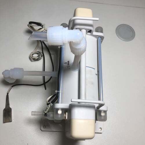 可议价Iwaki易威奇风囊泵，型号FS-15HT2，正品，