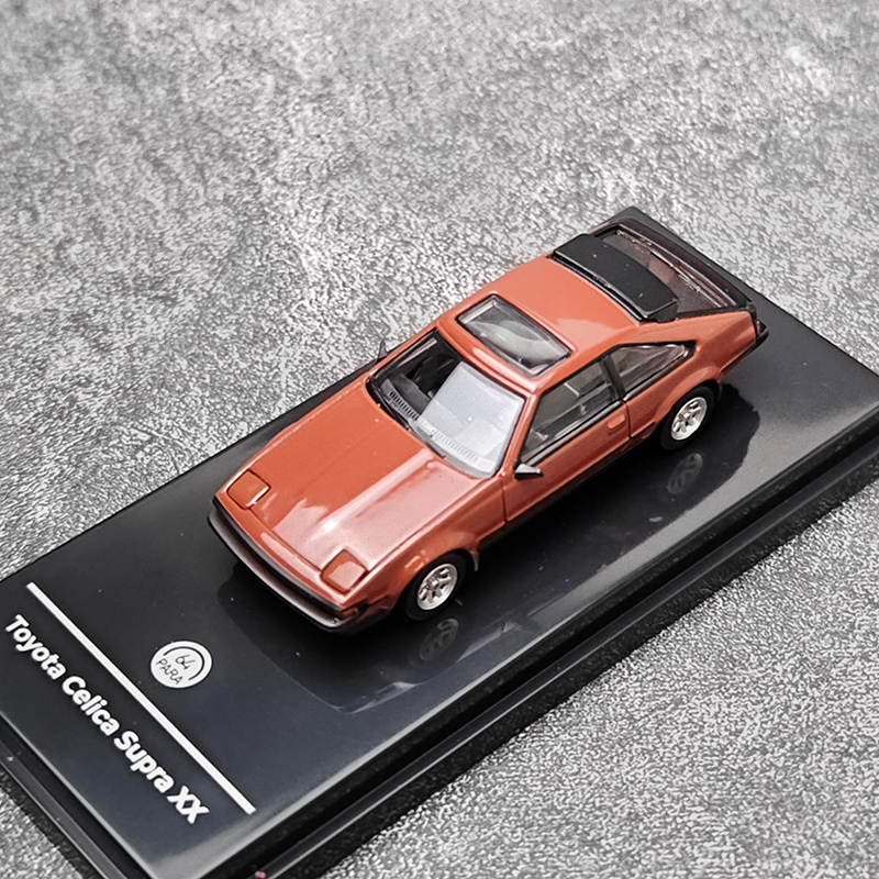PARA 1:64 丰田赛利卡 1984 Toyota Celica Supra  合金汽车模型