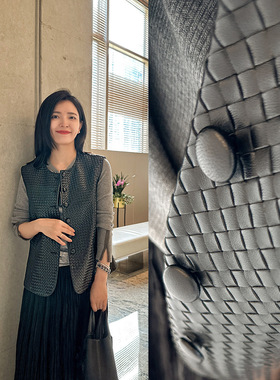 2025春秋新款重工手工编织绵羊皮真皮排扣小方格纽扣马甲