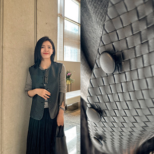 2025春秋新款 重工手工编织绵羊皮真皮排扣小方格纽扣马甲