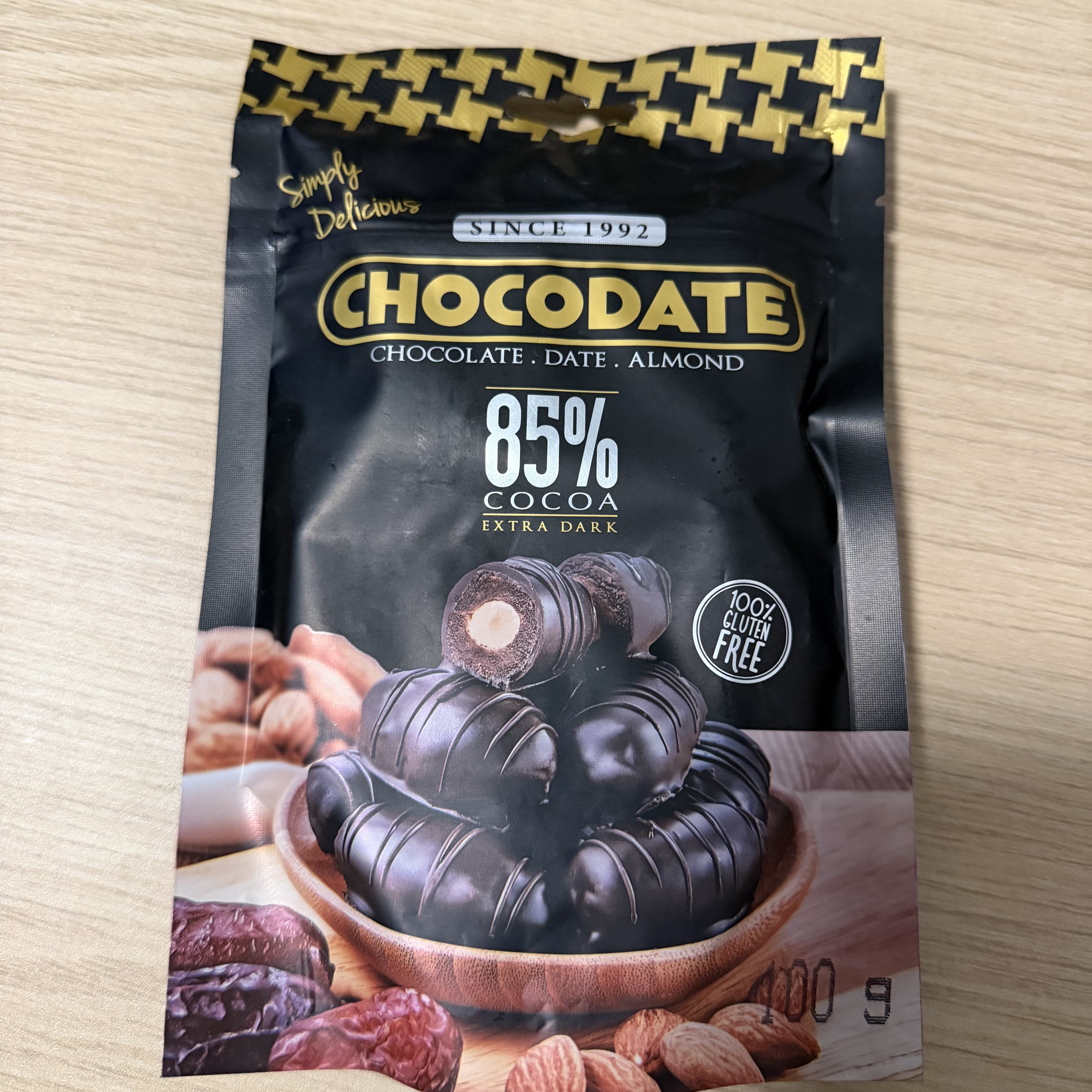 临期/特酷巧之约椰枣扁桃仁夹心浓醇黑巧100g迪拜特产夹心巧克力