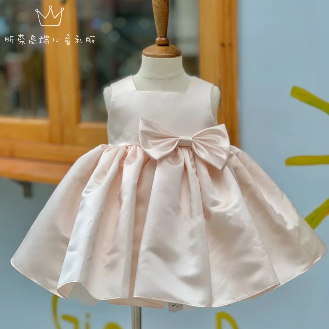 周岁女宝宝幼童公主裙表演服洋气