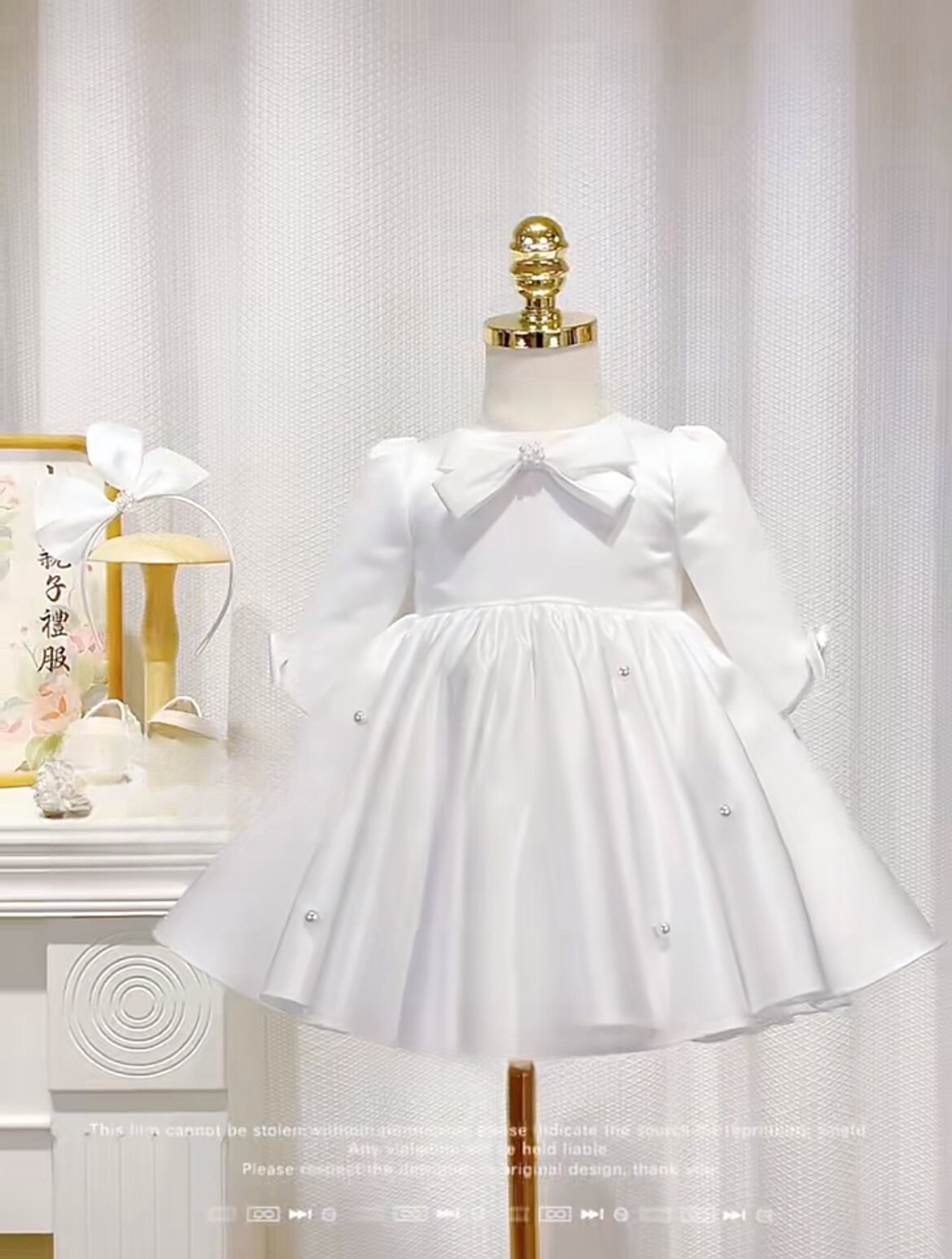 新品上新进口软缎高端花童婚礼小女孩礼服女童钢琴周岁生日礼服冬